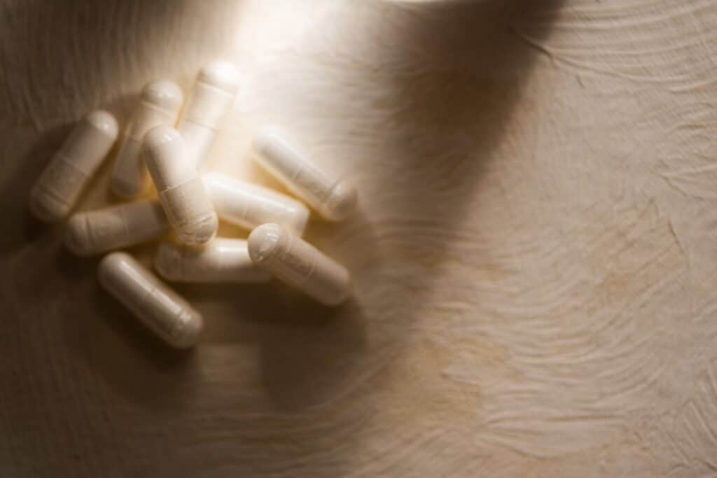 DIM With HRT: Should Providers Recommend It? 1 DIM With HRT