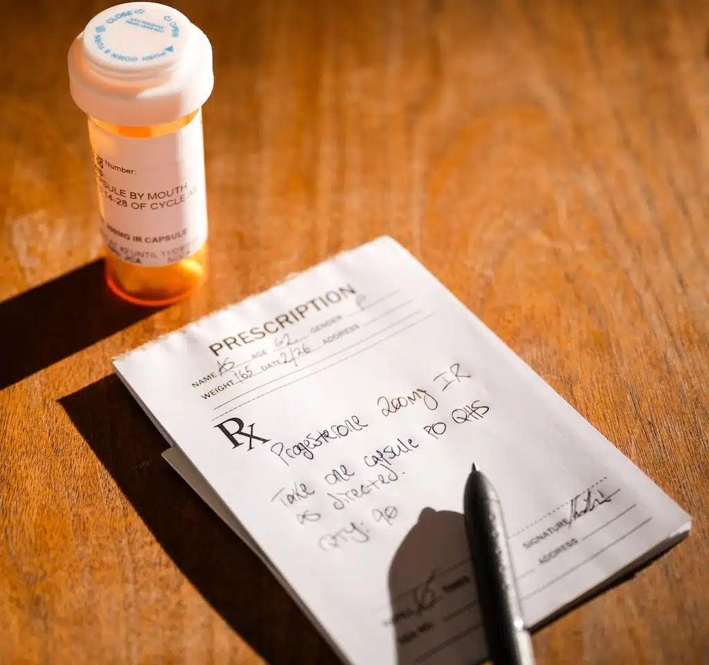 Postpartum Thyroiditis and Psychosis: What Providers Miss 1 Postpartum Thyroiditis and Psychosis